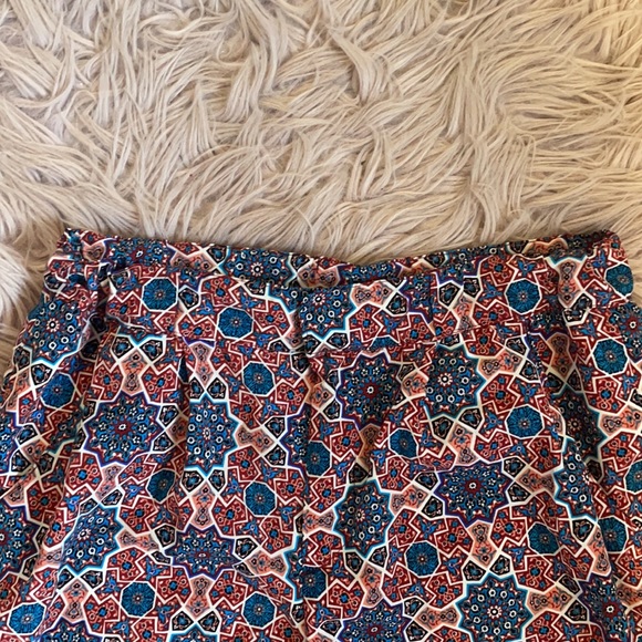 Red and blue patterned pants not sure the brand or size fits x small or small - Picture 2 of 5